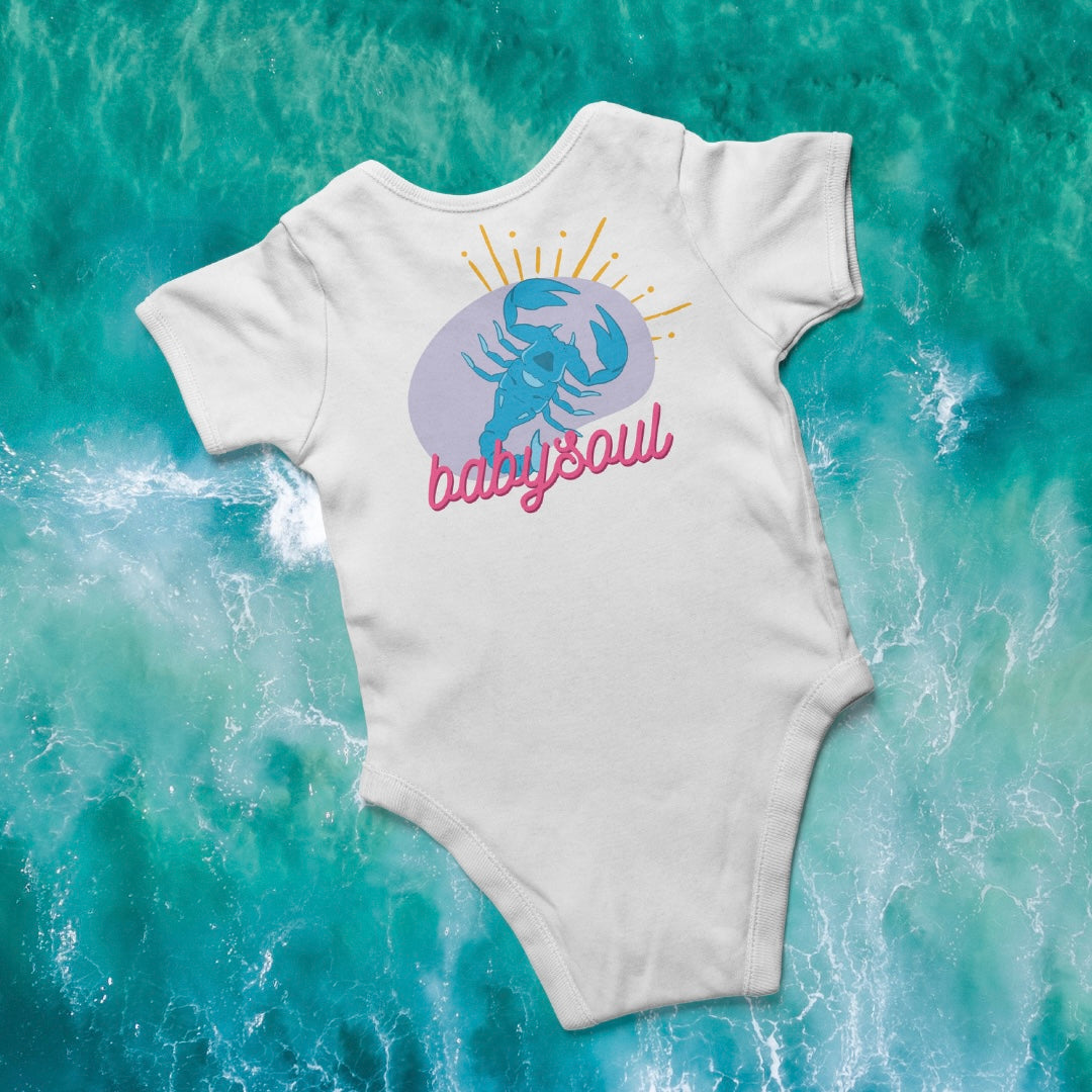 Babysoul Body Sternzeichen Skorpion – Biobaumwolle, fair & voller Bedeutung von babysoul